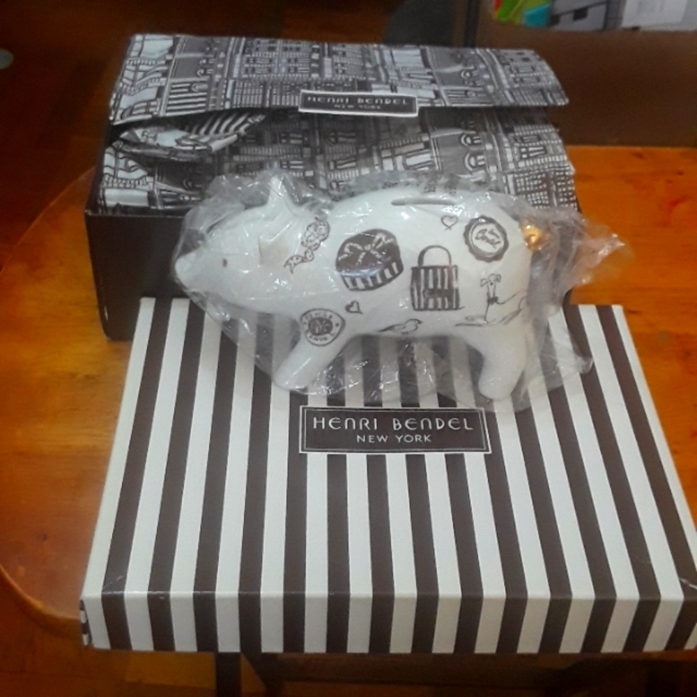 Henri bendel China piggybank